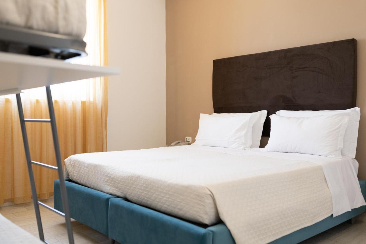 Hotel Reverse Torre Santa Sabina Eksteriør bilde